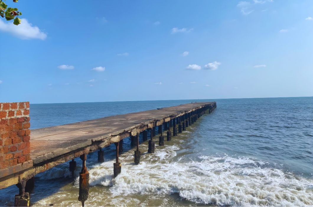 Thalassery Sea Bridge View Point