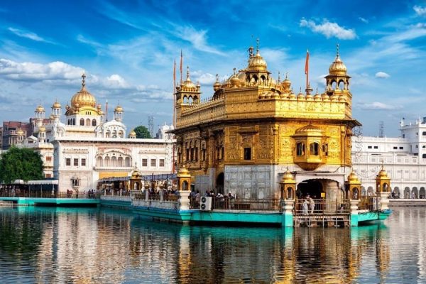 Famous indian landmark - Sikh gurdwara Golden Temple (Harmandir Sahib). Amritsar, Punjab, India.