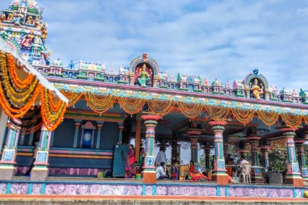 Nizamabad is one of the most popular tourist spots in Telangana. This place is not only natural but also endowed with a variety of amazing tourist attractions.